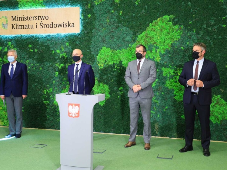 Nowa szansa na dofinansowanie utylizacji folii rolniczej. Pod koniec czerwca rusza drugi nabór w programie NFOŚiGW